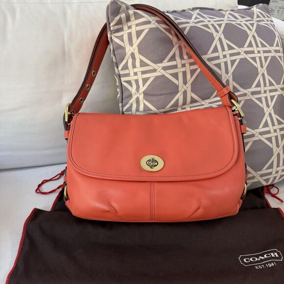 Auth Coach Leather Z23987 Medium Flap Shoulder Crossbody Duffle Bag Orange Coral - Picture 1 of 16